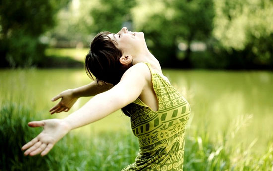 Picture 1 of Faith helps people to be happy