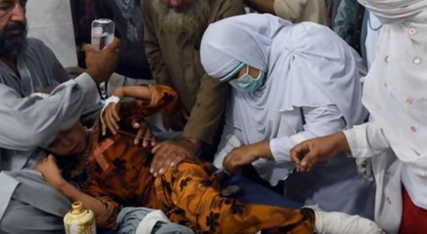 Picture 9 of Fallow after the earthquake in India