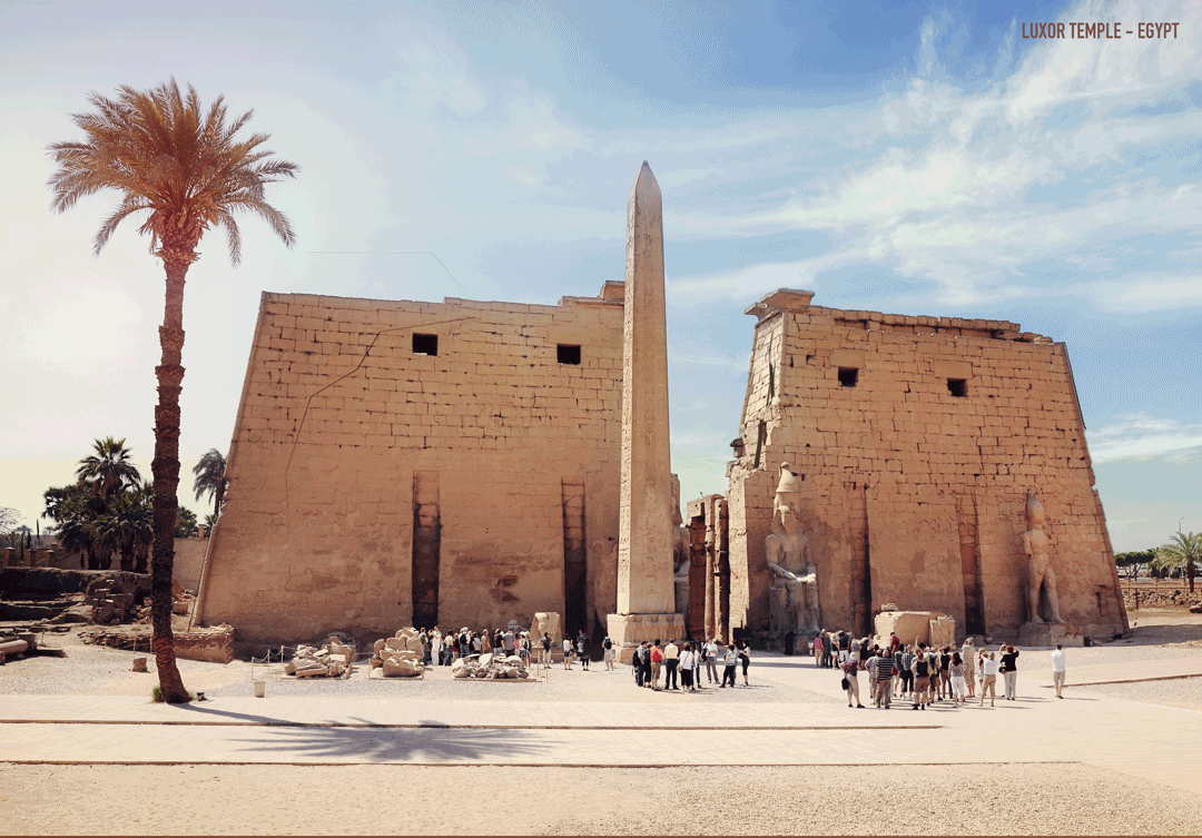 Picture 6 of Famous buildings are