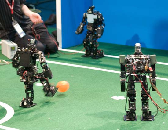 Picture 5 of Fighting mind, pitted people with machines