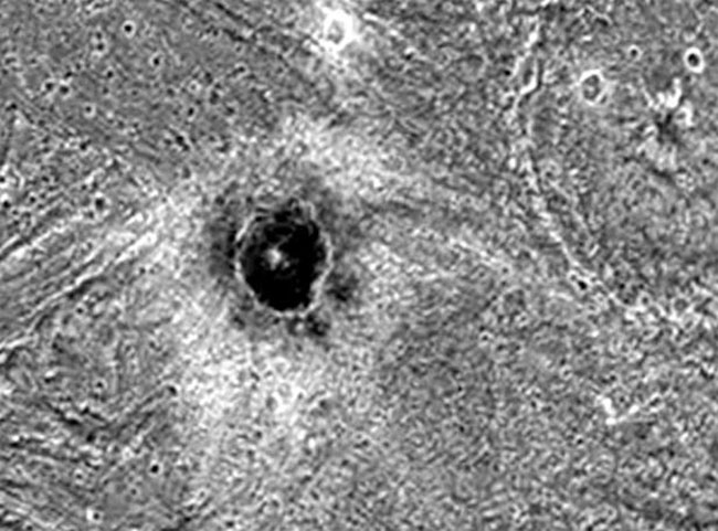 Picture 1 of Find the bizarre structure on Jupiter's Moon