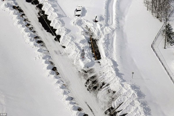 Picture 2 of Find the culprit that made the whole United States freeze
