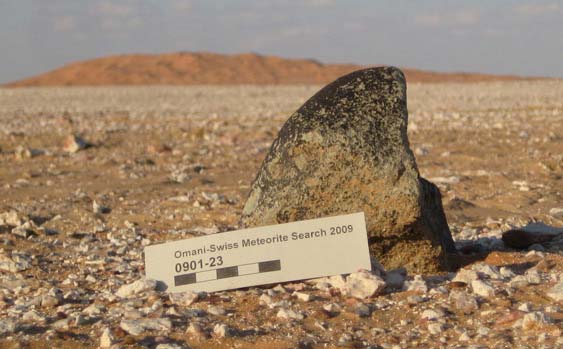Picture 1 of Find the desert meteorite of Oman