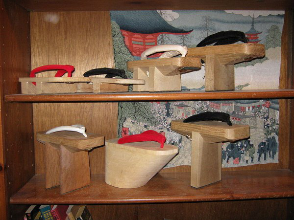Picture 8 of Find the history of legendary sandals in Vietnam