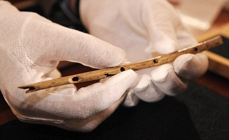 Picture 1 of Finding 35,000-year-old flute