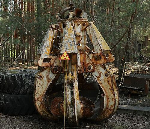 Picture 1 of Finding something extremely dangerous at Chernobyl, touching might die