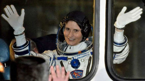Picture 1 of First Italian women fly into space, working on ISS