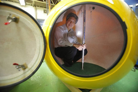 Picture 2 of Floating ball to save people in tsunami