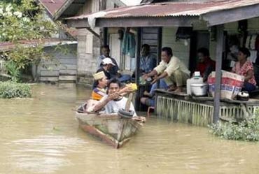 Picture 7 of Floods in Indonesia