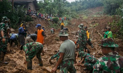Picture 2 of Floods, landslides in Indonesia, 24 people were killed