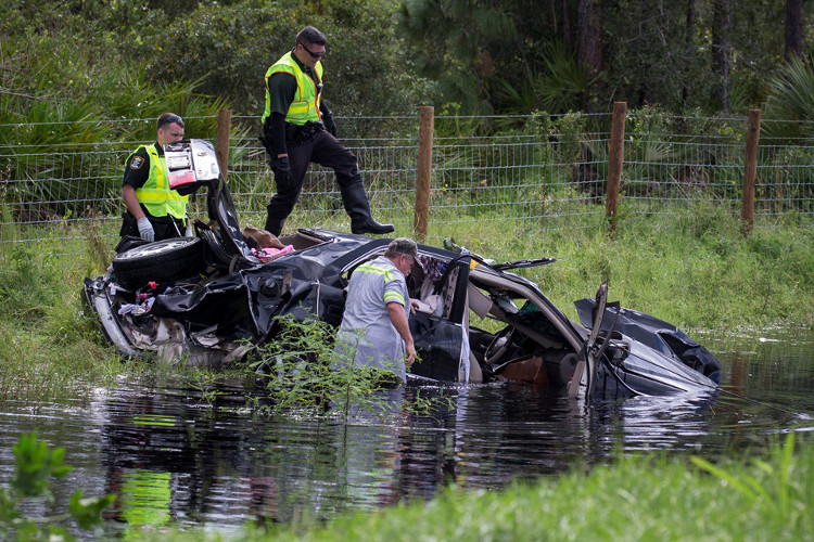 Picture 12 of Florida after super typhoon century Irma: Dark, flooding and ruin