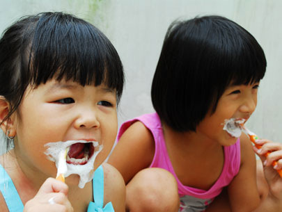 Picture 2 of Fluorine toothpaste: Beneficial and harmful