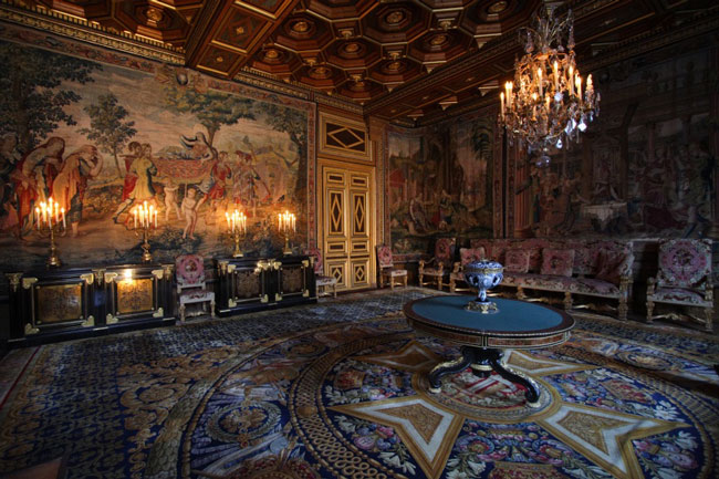 Picture 3 of Fontainebleau Castle - France