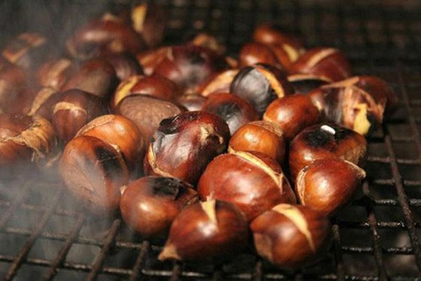 Picture 3 of Food handbook for healthy party season