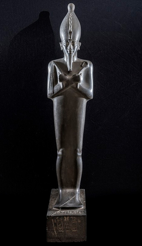 Picture 7 of For the first time the treasure of submerged Egyptian artifacts is