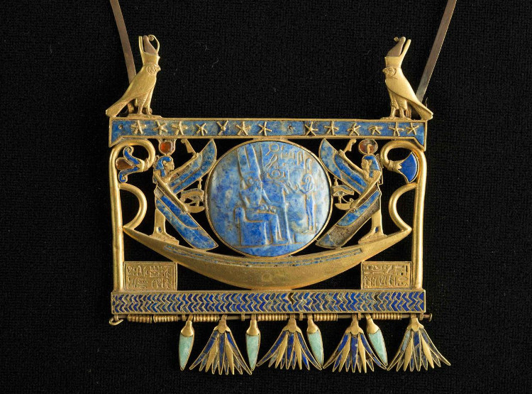 Picture 9 of For the first time the treasure of submerged Egyptian artifacts is