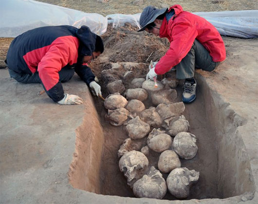Picture 1 of Found 80 skulls in the stone city of China