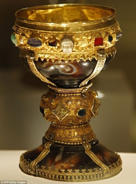 Picture 1 of Found the legendary Holy Grail?