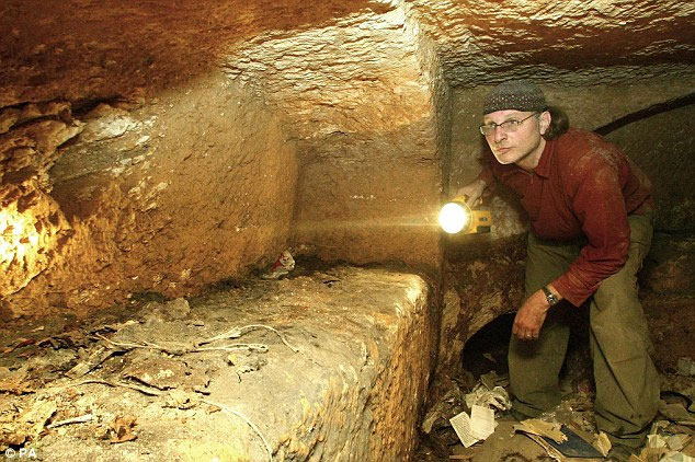 Found the tomb of Jesus? images 6