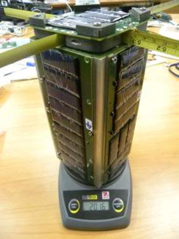 Picture 2 of FPT expects to launch the first satellite in 2011