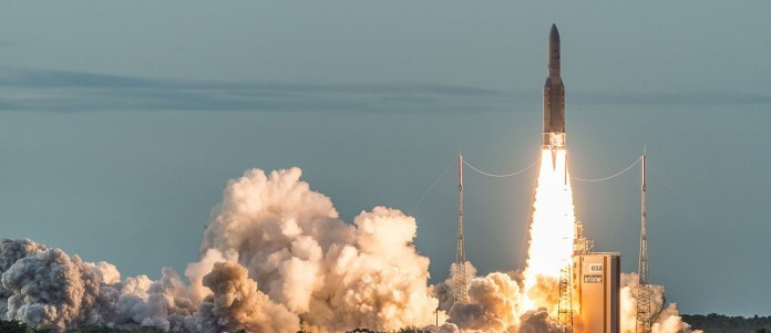 Picture 1 of France successfully launched satellite monitoring of climate change