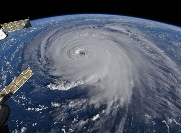 Picture 9 of From the space station, astronauts still shudder because of Florence Florence