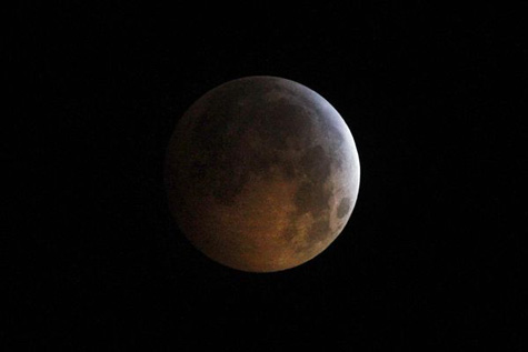 Picture 7 of Full lunar eclipse after 400 years
