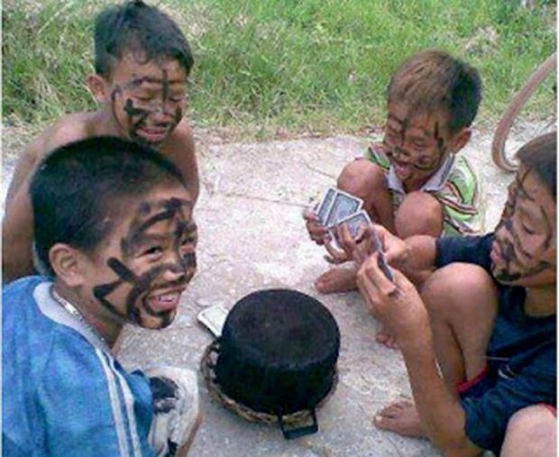 Picture 10 of Games of Vietnamese children in the past