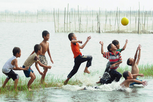 Picture 15 of Games of Vietnamese children in the past