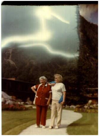 Ghost images of the world famous images 10