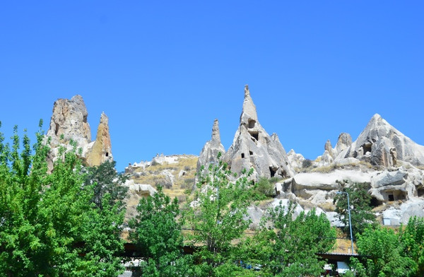 Picture 4 of Giant mushroom valley in Turkey