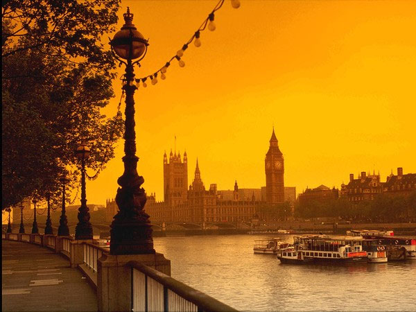 Picture 14 of Go find the monstrous icon of world famous cities