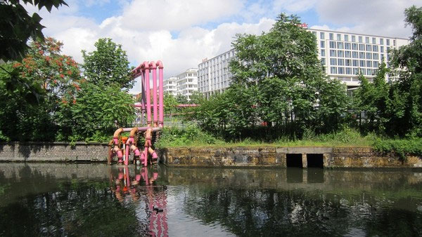 Picture 3 of Go find the monstrous icon of world famous cities