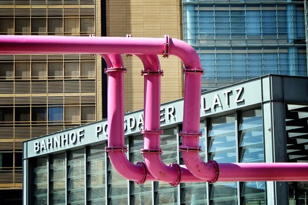 Picture 4 of Go find the monstrous icon of world famous cities