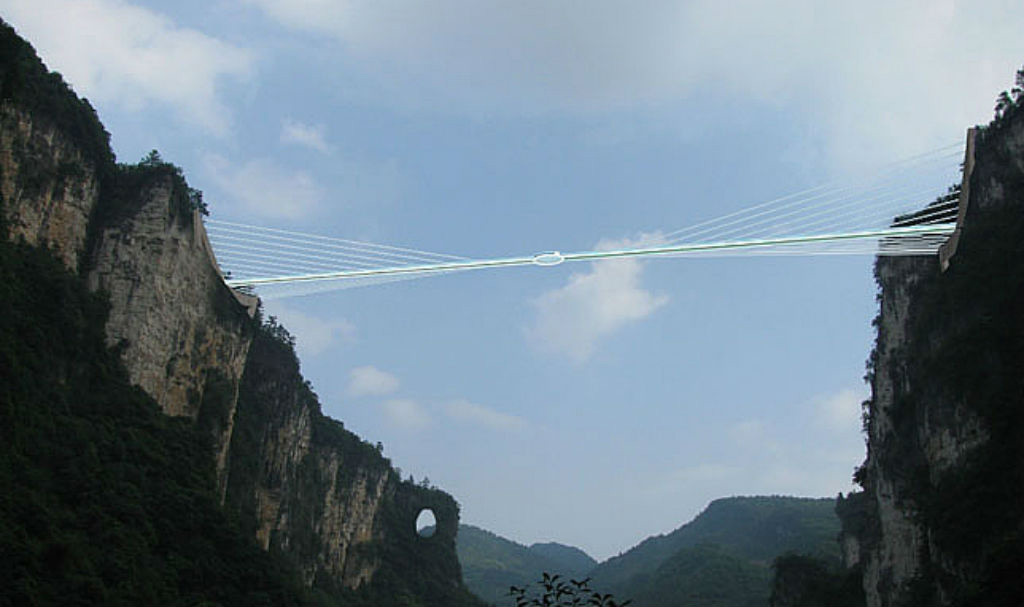 Picture 9 of Go to China to discover the tallest and longest glass bridge in the world