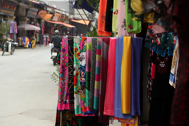 Picture 3 of Go to Van Phuc village to see how elaborate the silk production process is