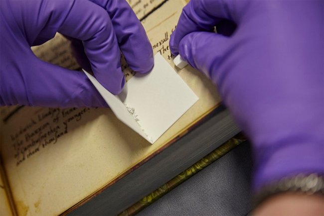 Picture 2 of Greatly make medieval Bible books