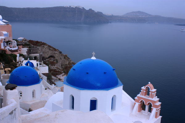 Picture 1 of Greece's most beautiful island is low because of the burning stone