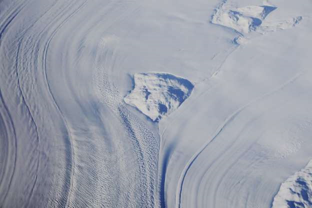 Picture 9 of Greenland Glacier shattered, a clear sign of climate change