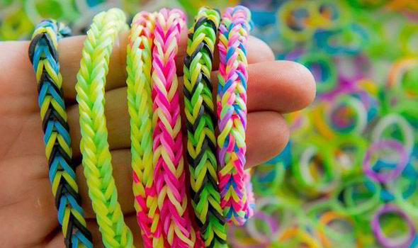 Picture 2 of Hand made wristbands contain toxic substances