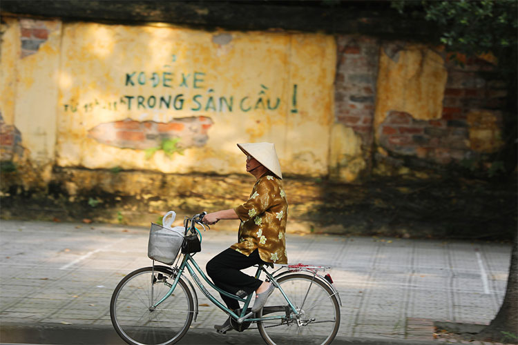 Picture 1 of Hanoi autumn moments are beautiful