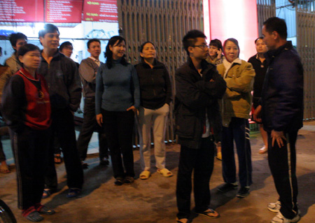 Picture 4 of Hanoi shakes because of earthquake aftershocks