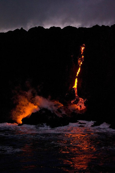 Picture 8 of Hawaii: A series of 'lava' hot lava flows into the ocean