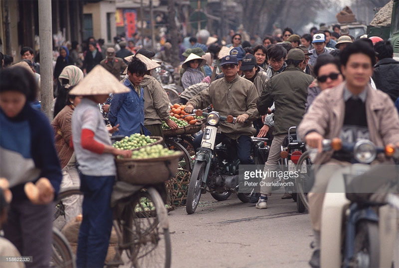 Picture 3 of He did not touch goods to Hanoi in 1992