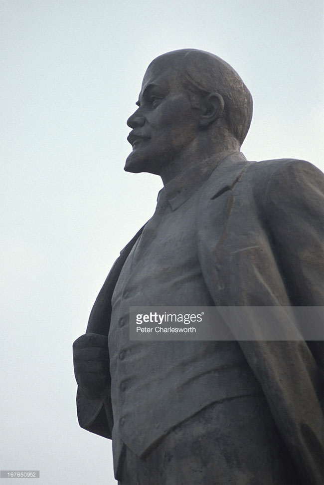 Picture 6 of He did not touch goods to Hanoi in 1992