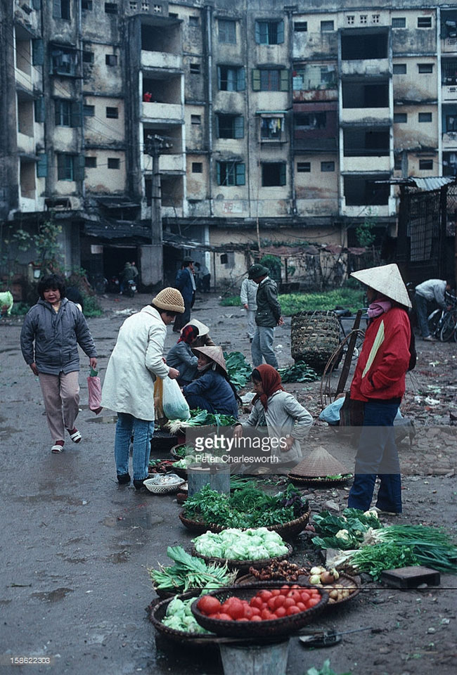Picture 8 of He did not touch goods to Hanoi in 1992