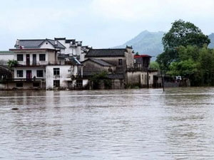 Picture 1 of Heavy rains last in China, killing 15 people