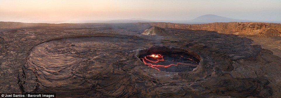 Picture 7 of Hell Gate - lake lava burning for hundreds of years