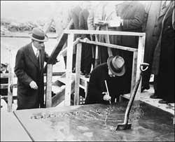 Picture 6 of Henry Ford II and Ford motor destiny