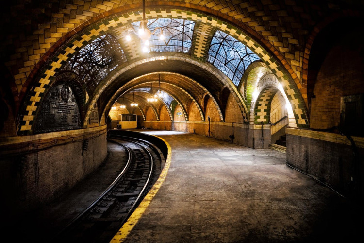 Picture 2 of Hidden behind every famous building is a secret not everyone knows